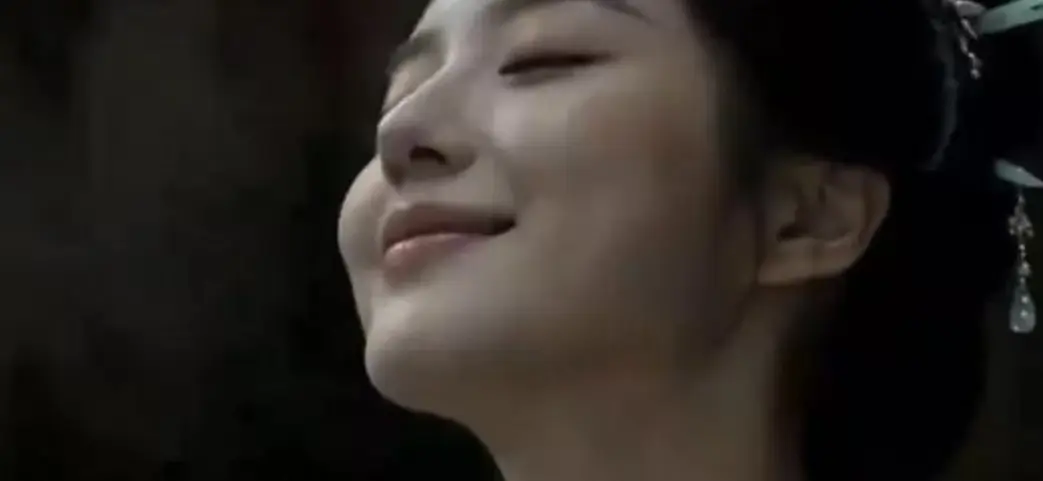 兰若寺 男人直播探险惨遭女鬼