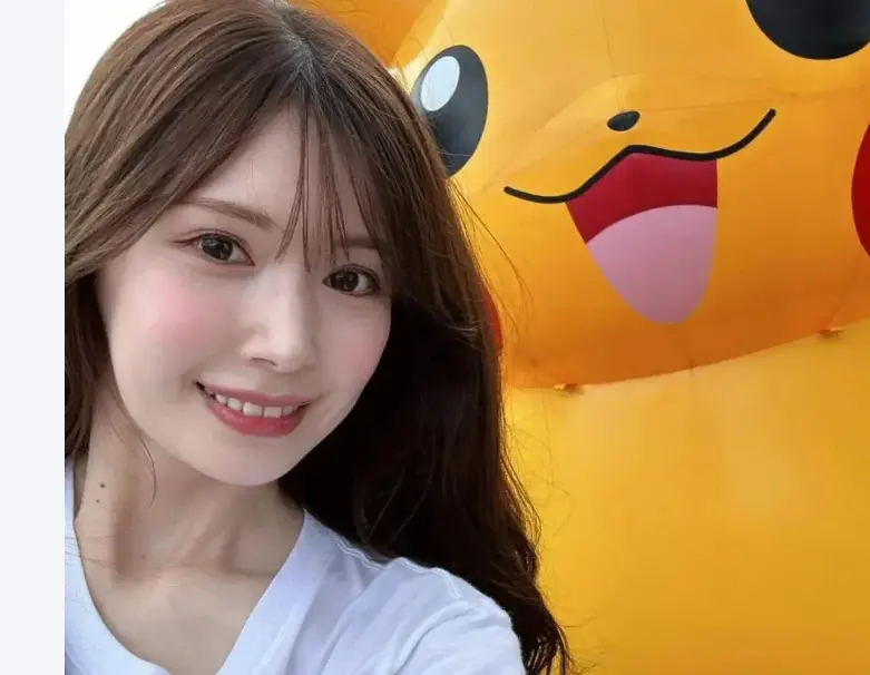 《明里紬》