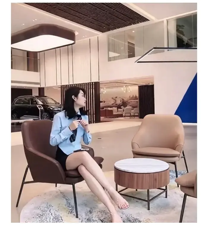 《佳木斯新玛特迪桑特女销售导购事件》- 现场视频完整流出引热议- 佳木斯新玛特迪桑特女销售导购后续反转太意外