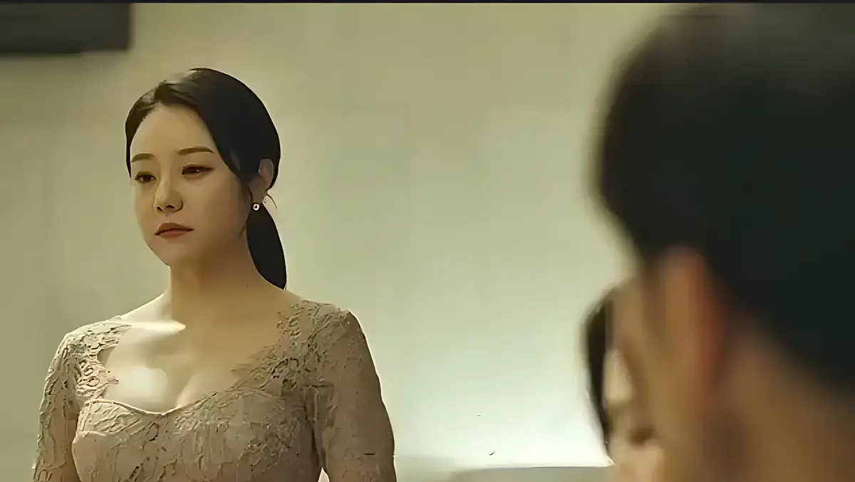 韩国伦理电影《漂亮的保姆》未删减版-漂亮的保姆高清HD资源-118分钟完整版在线观看