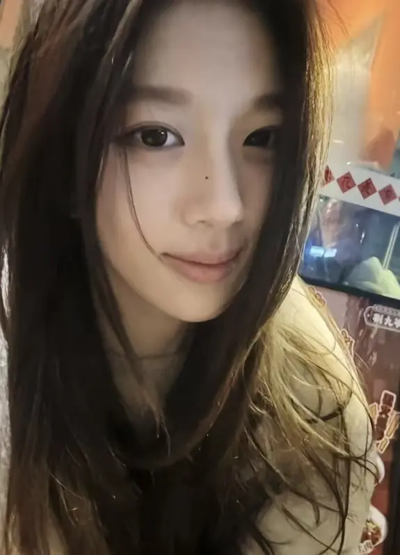 热门艺人《郑玮婷》HD高清全集在线观看-郑玮婷资源免费获取-流畅播放不卡顿