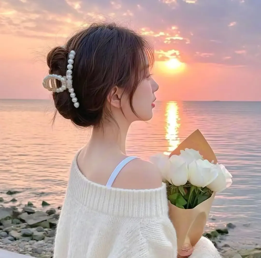 欧美电影《野花》HD中字免费在线看-野花1080P高清全集资源-星辰影院同步更新